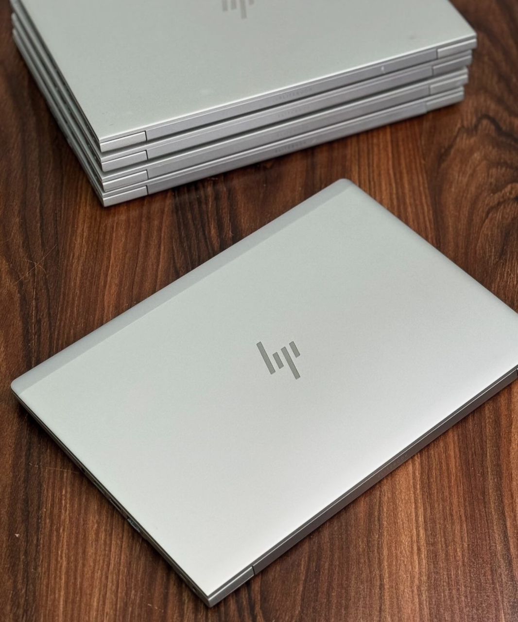 Ordinateur portable - écran ouvert