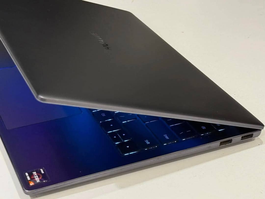 Huawei Matebook D14